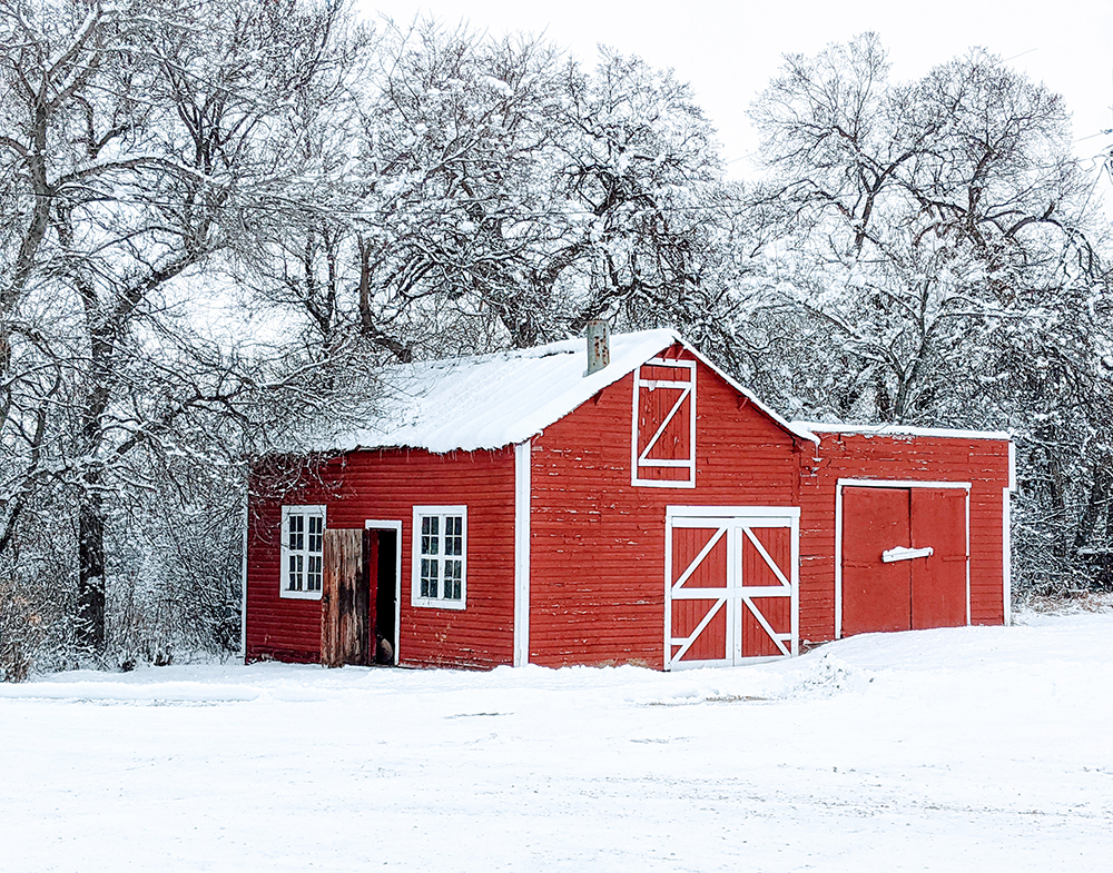 Red Barn Photo by Eunice Sloan